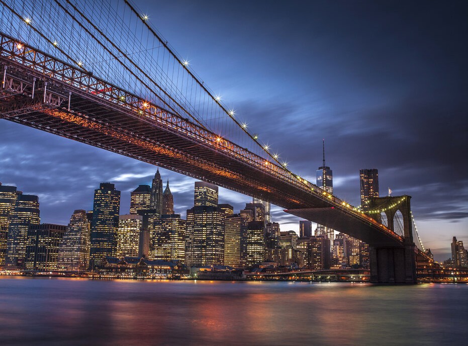 Brooklyn Bridge at night